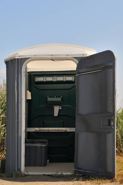 Best Porta potty rental near me  in Mayfield, OH