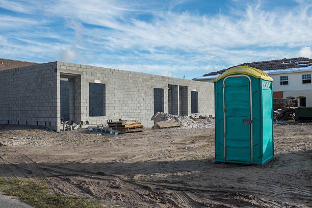 Portable Toilet Options We Offer in Mayfield, OH